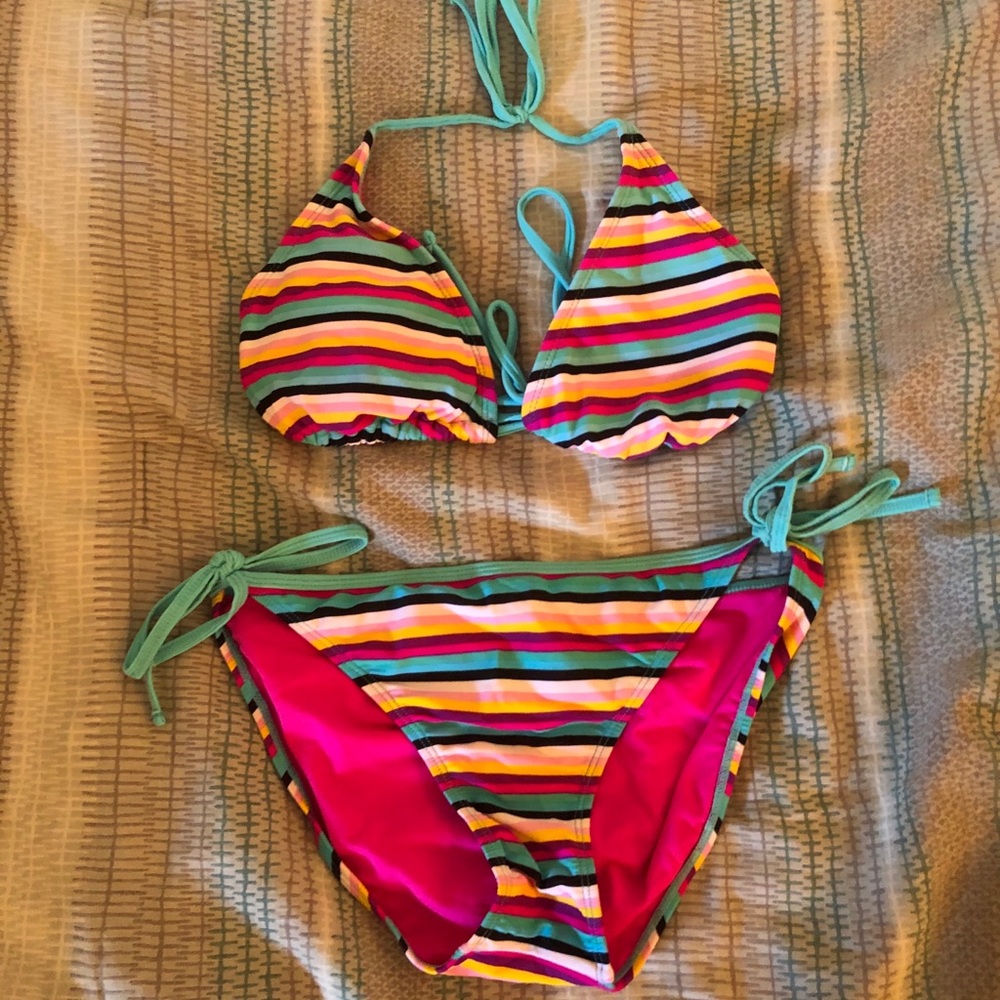 STRIPED BIKINI